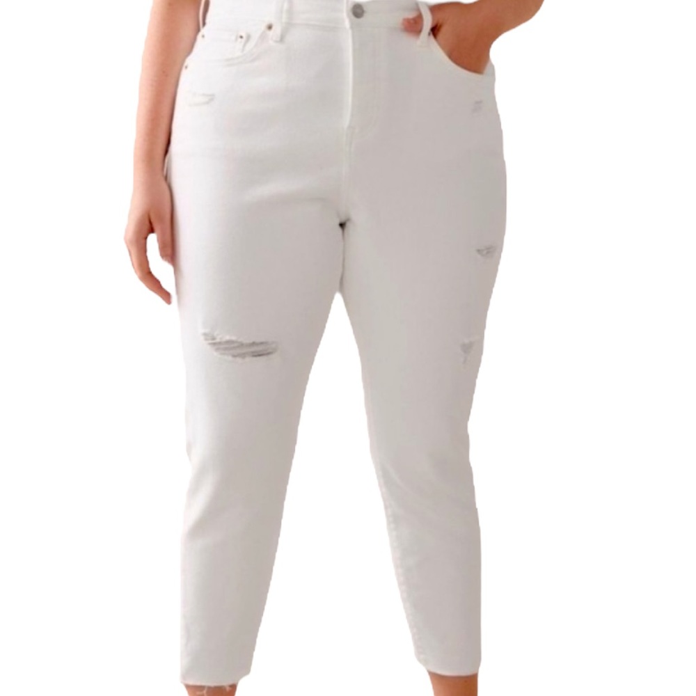NEW Levi’s Wedgie Skinny White Distressed Jeans Plus Size 22W